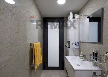 Bagno - Trilocale Via Gravina
 
28, Tremestieri Etneo - foto 4