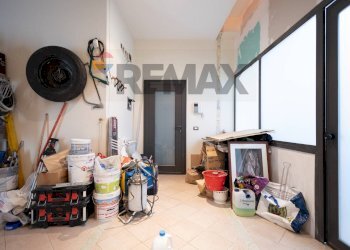 Dispensa di stoccaggio - Trilocale Via Gravina
 
28, Tremestieri Etneo - foto 15
