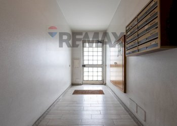 Ricezione / Lobby - Trilocale Via Gravina
 
28, Tremestieri Etneo - foto 18