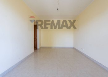 Stanza vuota - Casa semi indipendente via San Nullo
 
5, Catania - foto 8
