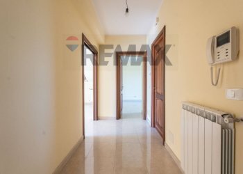 Hall / corridoio - Casa semi indipendente via San Nullo
 
5, Catania - foto 10