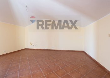 Stanza vuota - Casa semi indipendente via San Nullo
 
5, Catania - foto 23
