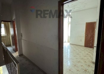 Hall / corridoio - Independent house Cortile mantova
 
7, 8, Biancavilla - photo 9