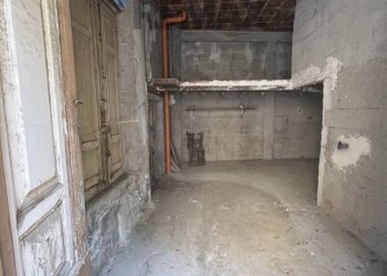 Parcheggio - Independent house Cortile mantova
 
7, 8, Biancavilla - photo 19