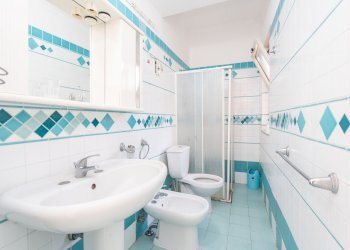 Bagno - Quadrilocale Via Enrico Toti
 
5, Acireale - foto 11