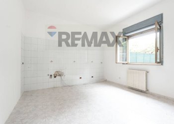 Stanza vuota - Apartment Via Armando Diaz
 
5 l, Zafferana Etnea - photo 6