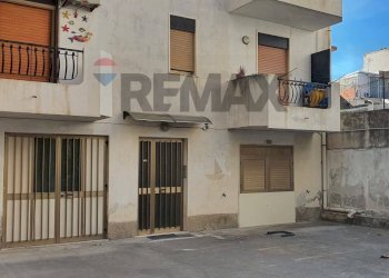 Edificio all\'aperto - Four-room apartment LUNGOMARE AMERIGO VESPUCCI- GARUFI
 
18, Furci Siculo - photo 8