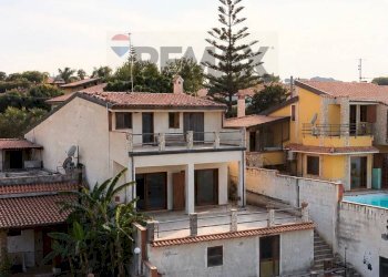 Edificio all\'aperto - Villa Contrada Frandanese
 
snc, Augusta - photo 3