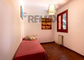 Camera / camera da letto - Villa via orosio
 
9, Mascalucia - foto 30