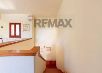 Scale - Villa via orosio
 
9, Mascalucia - foto 36