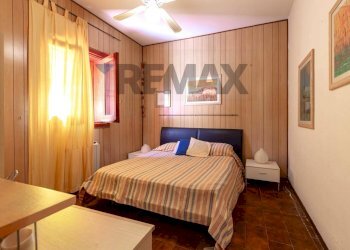 Camera / camera da letto - Villa via orosio
 
9, Mascalucia - foto 37