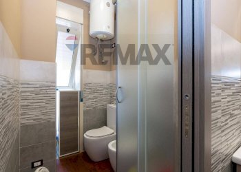 Bagno - Two-room apartment via antonino privitera
 
8, Aci Castello - photo 10