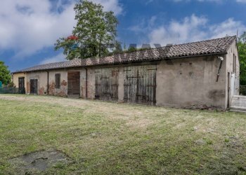 Casa all\'aperto - Semi-detached house piazza libertà
 
9, Masi Torello - photo 4