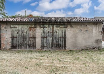 Casa all\'aperto - Semi-detached house piazza libertà
 
9, Masi Torello - photo 8