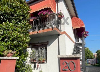 Casa all\'aperto - Quadrilocale Via Guinea
 
20, Portomaggiore - foto 1