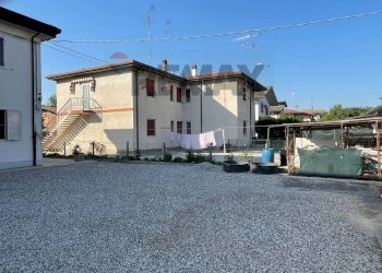 Edificio all\'aperto - Quadrilocale Via Guinea
 
20, Portomaggiore - foto 54