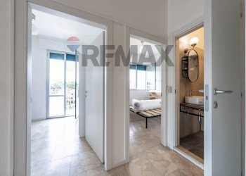 Hall / corridoio - Apartment Via Mantegna
 
47, Comacchio - photo 25