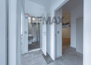 Hall / corridoio - Apartment Via Mantegna
 
47, Comacchio - photo 26