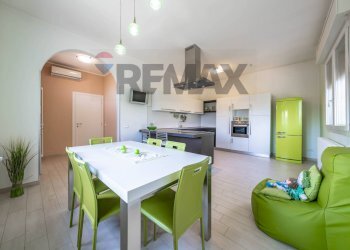 Sala da pranzo - Independent house Via Mongini
 
36, Riva del Po - photo 24
