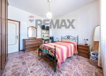 Camera / camera da letto - Semi-detached house località Caprile Centro
 
6, Codigoro - photo 13