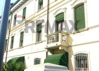 Edificio all\'aperto - Two-room apartment Via Darsena
94, Ferrara - photo 2