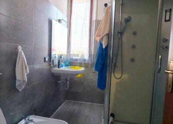 Bagno - One-room apartment Piazza Emilia
12, Ferrara - photo 7