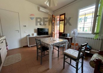 Sala da pranzo - Quadrilocale via trento
 
13, Occhiobello - foto 26