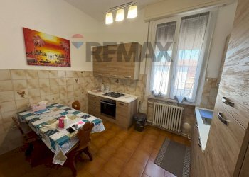 Sala da pranzo - Four-room apartment Via Garibaldi
 
20, Riva del Po - photo 1