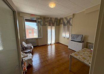Stanza vuota - Four-room apartment Via Garibaldi
 
20, Riva del Po - photo 4