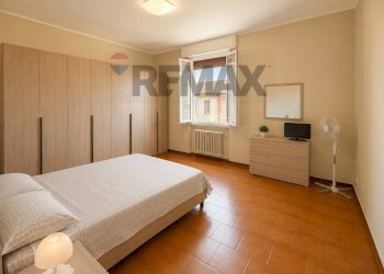 Camera / camera da letto - Four-room apartment Via Garibaldi
 
20, Riva del Po - photo 6
