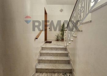 Scale - Quadrilocale Via Giuseppe Di Vittorio
 
18, Lucera - foto 5