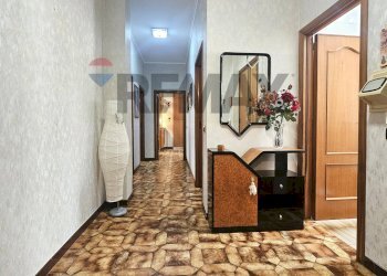 Hall / corridoio - Quadrilocale Via Giuseppe Di Vittorio
 
18, Lucera - foto 7