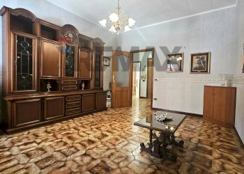 Soggiorno - Quadrilocale Via Giuseppe Di Vittorio
 
18, Lucera - foto 11