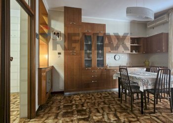 Sala da pranzo - Quadrilocale Via Giuseppe Di Vittorio
 
18, Lucera - foto 17