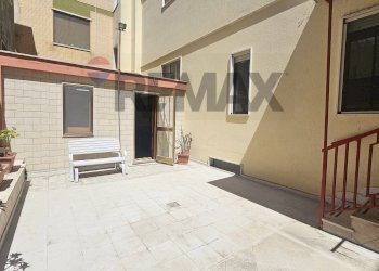 Terrazza - Quadrilocale Via Giuseppe Di Vittorio
 
18, Lucera - foto 27