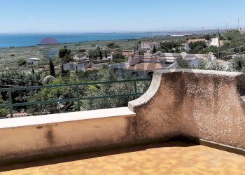 Balcone - Casa semi indipendente Via San Benedetto
 
18, Monte Sant'Angelo - foto 1