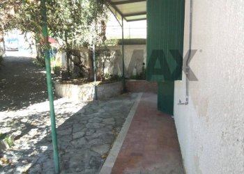 Terrazza - Casa semi indipendente Via San Benedetto
 
18, Monte Sant'Angelo - foto 4