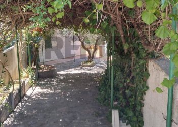 Giardino - Casa semi indipendente Via San Benedetto
 
18, Monte Sant'Angelo - foto 5