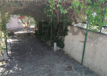 Giardino - Casa semi indipendente Via San Benedetto
 
18, Monte Sant'Angelo - foto 6