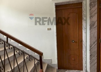 Scale - Four-room apartment La Bussola
 
snc, Manfredonia - photo 5