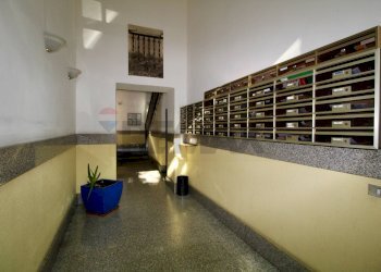 Ricezione / Lobby - Bilocale Viale Lombardia
 
64, Milano - foto 15