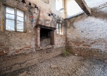 Non correlato - Casa semi indipendente STRADATESSAGLI
 
58, Commessaggio - foto 8