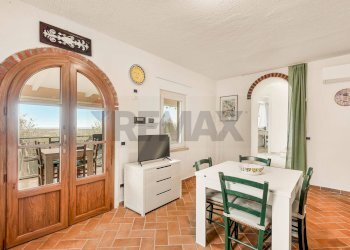 Sala da pranzo - Independent house via balza fiorita
 
641, Camaiore - photo 13