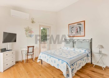 Camera / camera da letto - Independent house via balza fiorita
 
641, Camaiore - photo 24