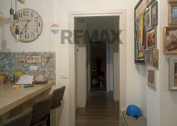 Sala da pranzo - Trilocale Via di Vittorio
 
49/A, Mantova - foto 4