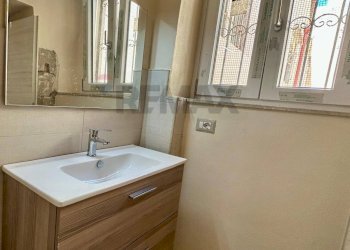 Bagno - Two-room apartment VIA S TERESA
 
20, Siracusa - photo 23