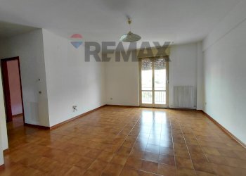 Stanza vuota - Quadrilocale Via De Gasperi
 
91B, Osimo - foto 3