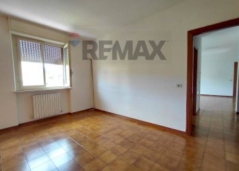 Stanza vuota - Quadrilocale Via De Gasperi
 
91B, Osimo - foto 11