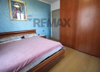 Camera / camera da letto - Three-room apartment VIA CRISTOFORO COLOMBO
 
6, Treviolo - photo 14