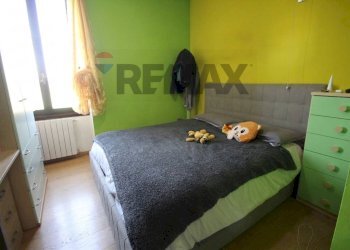 Camera / camera da letto - Three-room apartment VIA CRISTOFORO COLOMBO
 
6, Treviolo - photo 17